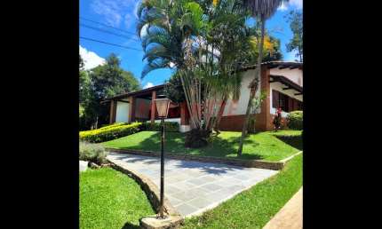 Cond. fechado de 466.74m² com 5 quartos em VILA MACHADO