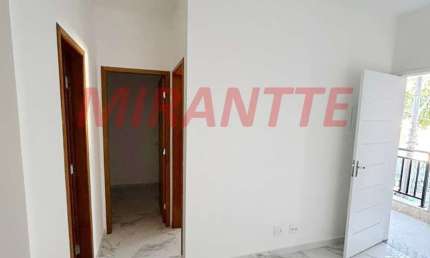 Apartamento de 40m² com 2 quartos em Santa Terezinha