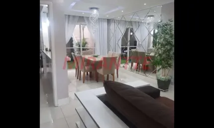 Cond. fechado de 130m² com 3 quartos em vila paulistana