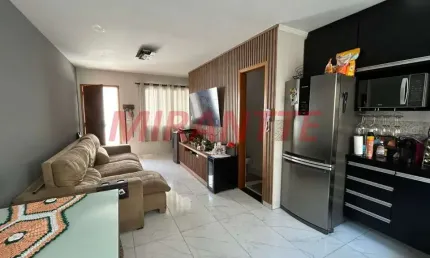 Cond. fechado de 100m² com 2 quartos em Casa Verde Média