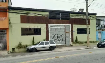 Casa comercial à venda na Rua Manuel Gaya, Tremembé, São Paulo