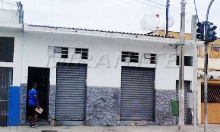 Casa comercial à venda na Rua Urbano Duarte, Vila Baruel, São Paulo