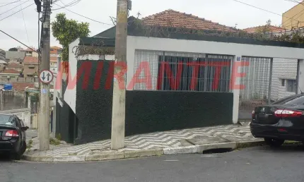 Casa comercial à venda na Rua Lourdes, Penha, São Paulo
