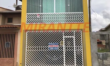 Sobrado de 256m² com 3 quartos em Parque Continental I
