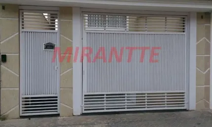 Sobrado de 196m² com 3 quartos em Parque Continental