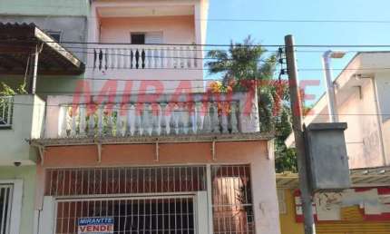 Sobrado de 300m² com 3 quartos em Jardim Vila Galvão