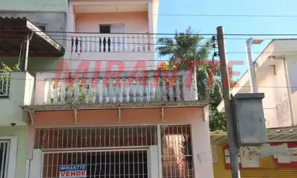 Sobrado de 300m² com 3 quartos em Jardim Vila Galvão