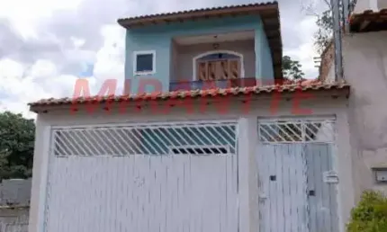 Sobrado de 110m² com 3 quartos em Parque Continental