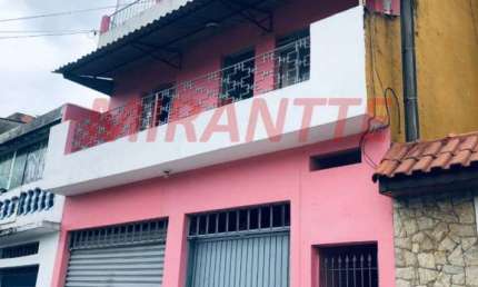 Sobrado de 170m² com 4 quartos em Jardim Rosa de Franca