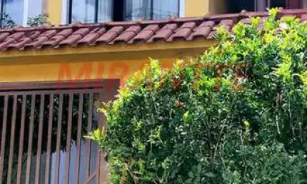 Sobrado de 198m² com 3 quartos em Parque Continental II