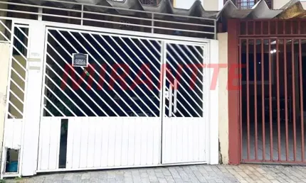 Sobrado de 216m² com 3 quartos em jardim santa mena