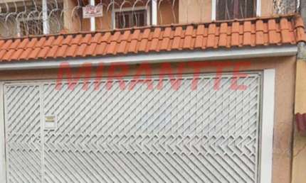 Sobrado de 286m² com 4 quartos em Parque Continental