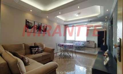 Apartamento de 57m² com 3 quartos em Jardim Santa Clara