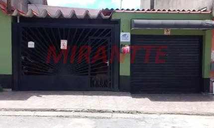 Casa terrea de 100m² com 2 quartos em vila são joão batista