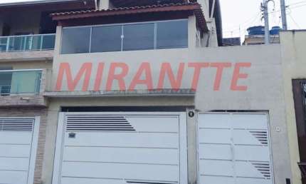 Sobrado de 119m² com 3 quartos em Jardim Rosa de Franca