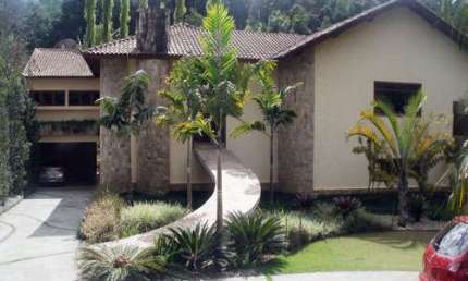 Sobrado de 500m² com 3 quartos em Serra da Cantareira