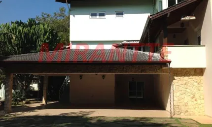 Sobrado de 500m² com 5 quartos em Serra da Cantareira