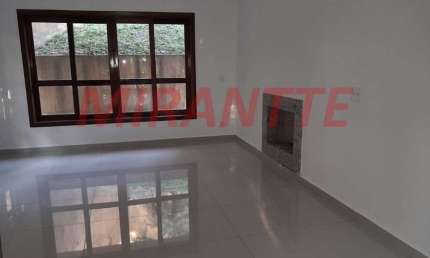 Sobrado de 430m² com 3 quartos em Serra da Cantareira