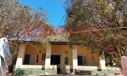 Chácara de 330m² com 2 quartos em Serra da Cantareira