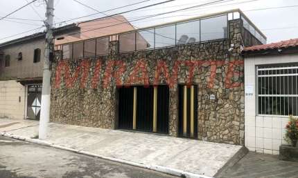 Casa terrea de 366m² com 4 quartos em Vila Assunção