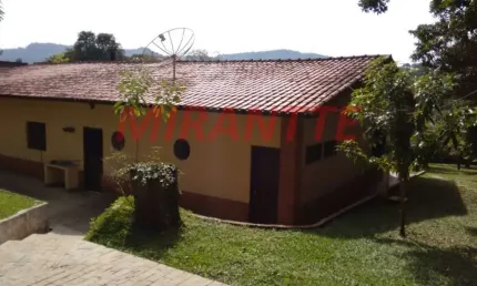 Casa terrea de 350m² com 3 quartos em serra da cantareira