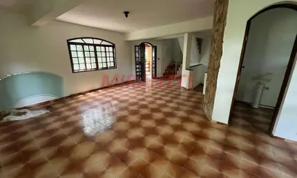 Sobrado de 321m² com 4 quartos em Serra da Cantareira