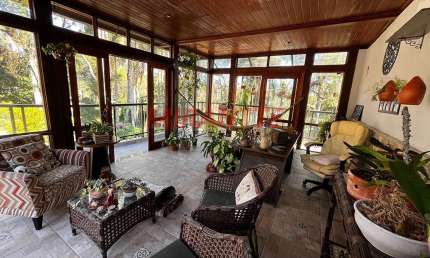 Casa terrea de 370m² com 3 quartos em Serra da Cantareira