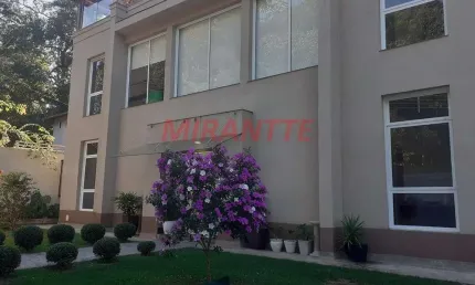 Casa terrea de 278m² com 3 quartos em Serra da Cantareira