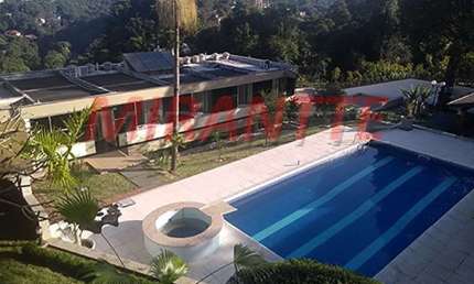 Sobrado de 759.34m² com 4 quartos em Serra da Cantareira