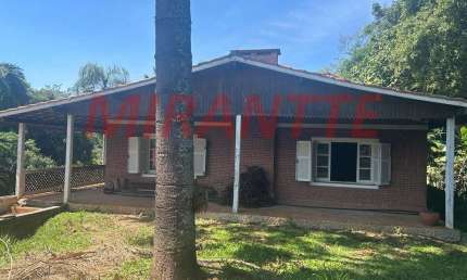 Casa terrea de 295.99m² com 3 quartos em Serra da Cantareira