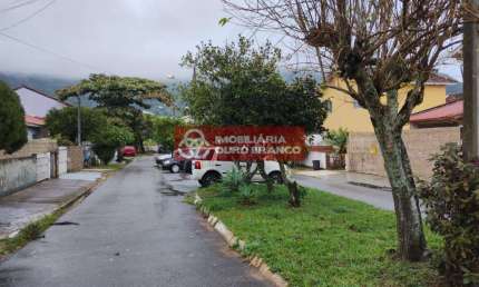 Casa com 2 quartos à venda na Rua Ilha Anhatomirim, 112, Vargem do Bom Jesus, Florianópolis