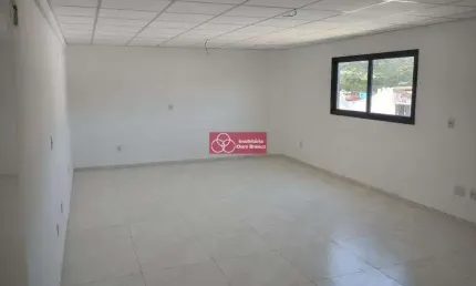 Sala comercial para alugar na R Graciliano M Gomes, 400, Ingleses do Rio Vermelho, Florianópolis