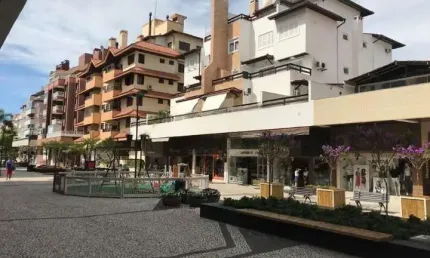 Cobertura com 2 quartos para alugar na Avenida das Raias, 855, Jurerê Internacional, Florianópolis