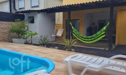Casa com 3 quartos à venda na Rua Jabuticabeira do Sul, 229, Moenda, Florianópolis