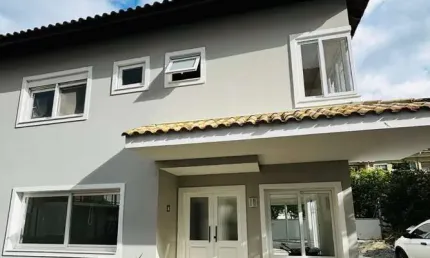 Casa em condomínio fechado com 4 quartos à venda na Rua Laurindo Januário da Silveira, 4317, Porto da Lagoa, Florianópolis
