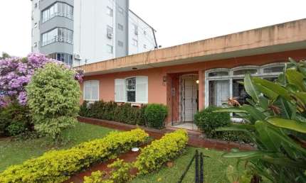 Casa com 5 quartos à venda na Rua João Motta Espezim, 782, Saco dos Limões, Florianópolis