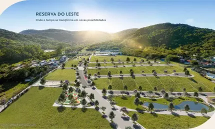 Terreno à venda na Rodovia Doutor Antônio Luiz Moura Gonzaga, 1274, Rio Tavares, Florianópolis