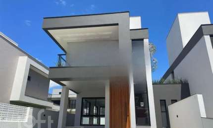 Casa com 3 quartos à venda na Rodovia Doutor Antônio Luiz Moura Gonzaga, 3156, Rio Tavares, Florianópolis