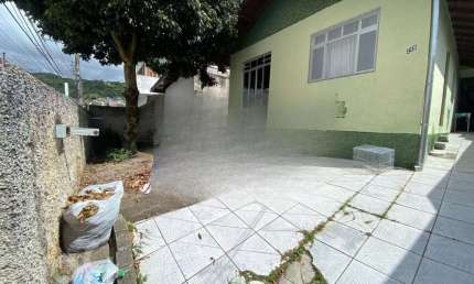 Casa com 4 quartos à venda na Rua Padre Schrader, 238, Agronômica, Florianópolis