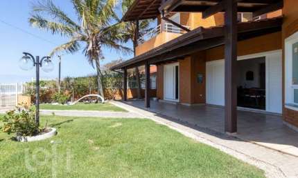 Casa com 7 quartos à venda na Rua Lúcia Helena Schramm, 101, Armação do Pântano do Sul, Florianópolis