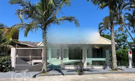 Casa com 4 quartos à venda na Rua Maurílio Lopes da Silva, 203, Praia Brava, Florianópolis