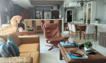 Apartamento com 3 quartos à venda na Rua Professor João José Cabral, 235, Balneário, Florianópolis