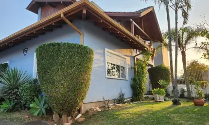 Casa com 3 quartos à venda na Avenida Tucumã, 295, Campeche, Florianópolis