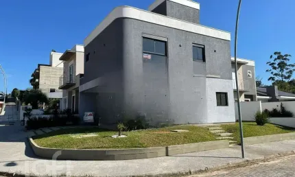 Casa com 3 quartos à venda na Rua de Pádua, 301, Açores, Florianópolis