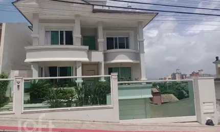 Casa com 4 quartos à venda na Rua Hercílio de Aquino, 95, Abraão, Florianópolis