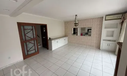 Casa com 3 quartos à venda na Rua São Vicente de Paula, 82, Agronômica, Florianópolis