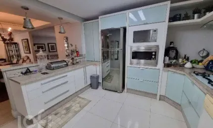 Casa com 3 quartos à venda na Rua José Boiteux, 190, Centro, Florianópolis