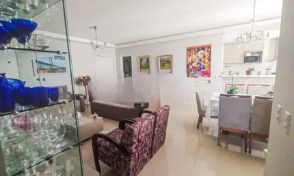 Apartamento com 3 quartos à venda na Rua Santos Saraiva, 752, Estreito, Florianópolis