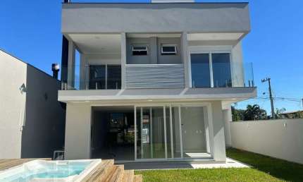 Casa com 3 quartos à venda na Rua Olavo Juvenal Ramos, 503, Campeche, Florianópolis