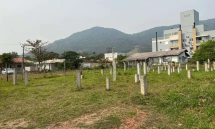 Terreno à venda na Baldicero Filomento, 10, Ribeirão da Ilha, Florianópolis
